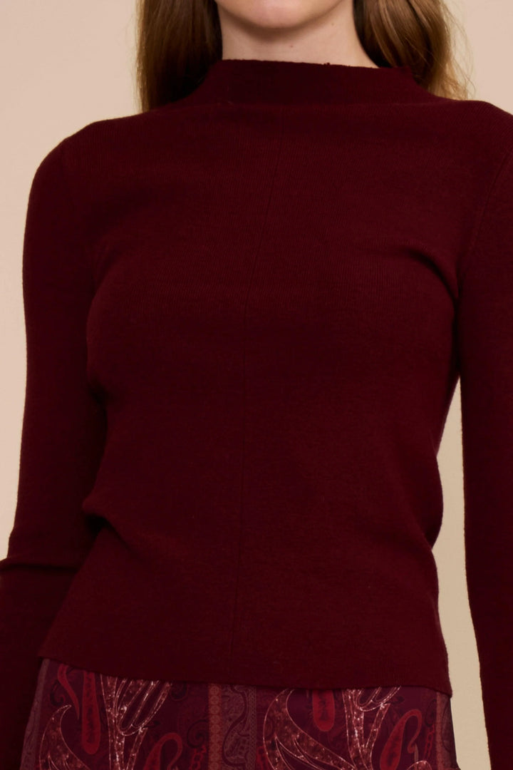 MURPHY SCARF SWEATER