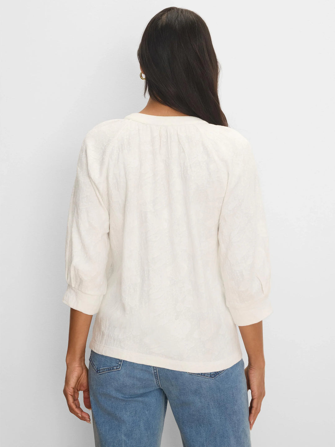 NZT LACE KNIT SPLIT NECK TOP