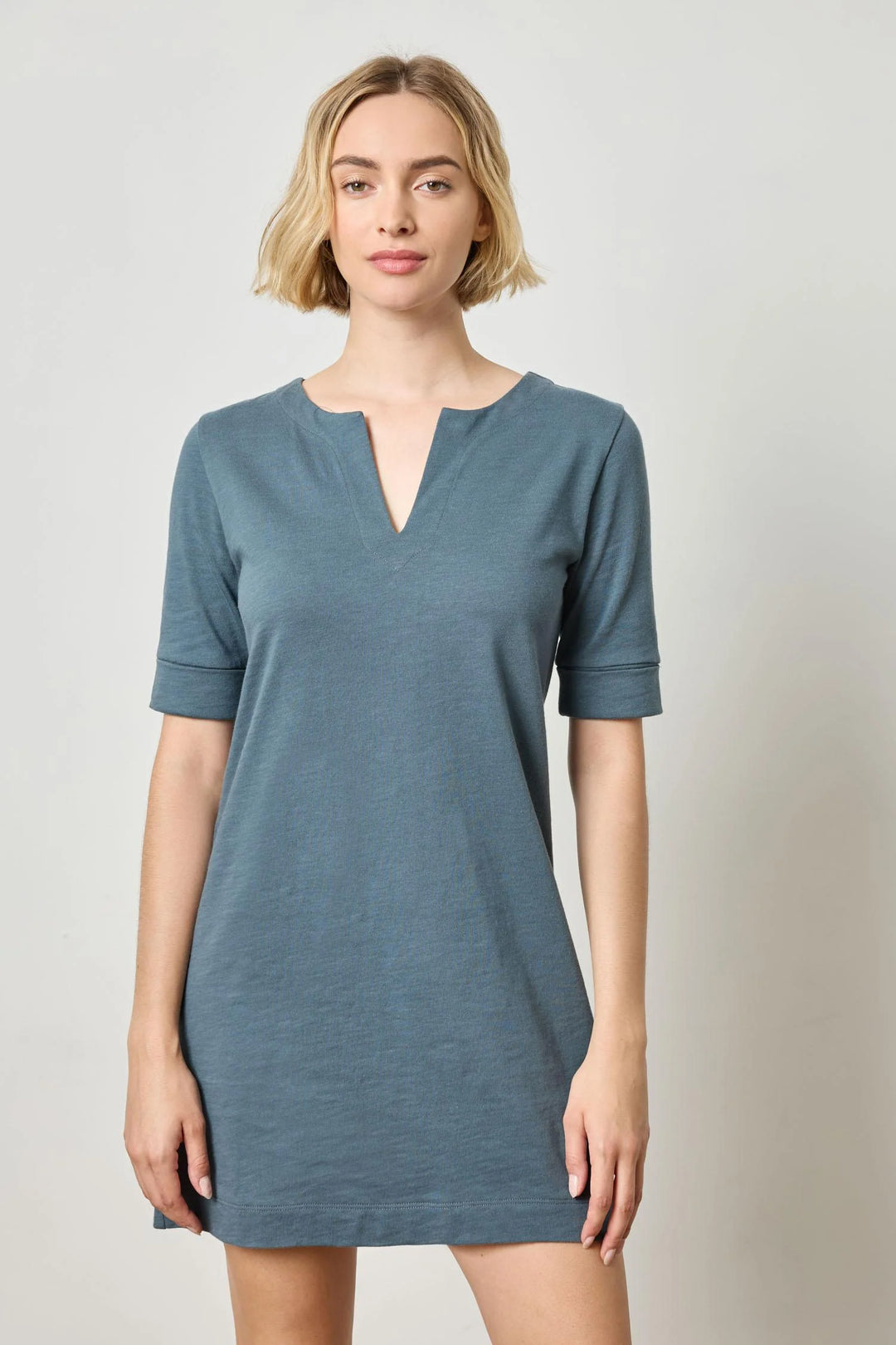 ELBOW SLEEVE SPLIT DRESS