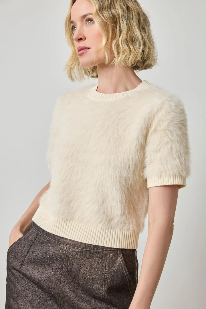 SHORT SLEEVE BRUSHED CREWNECK