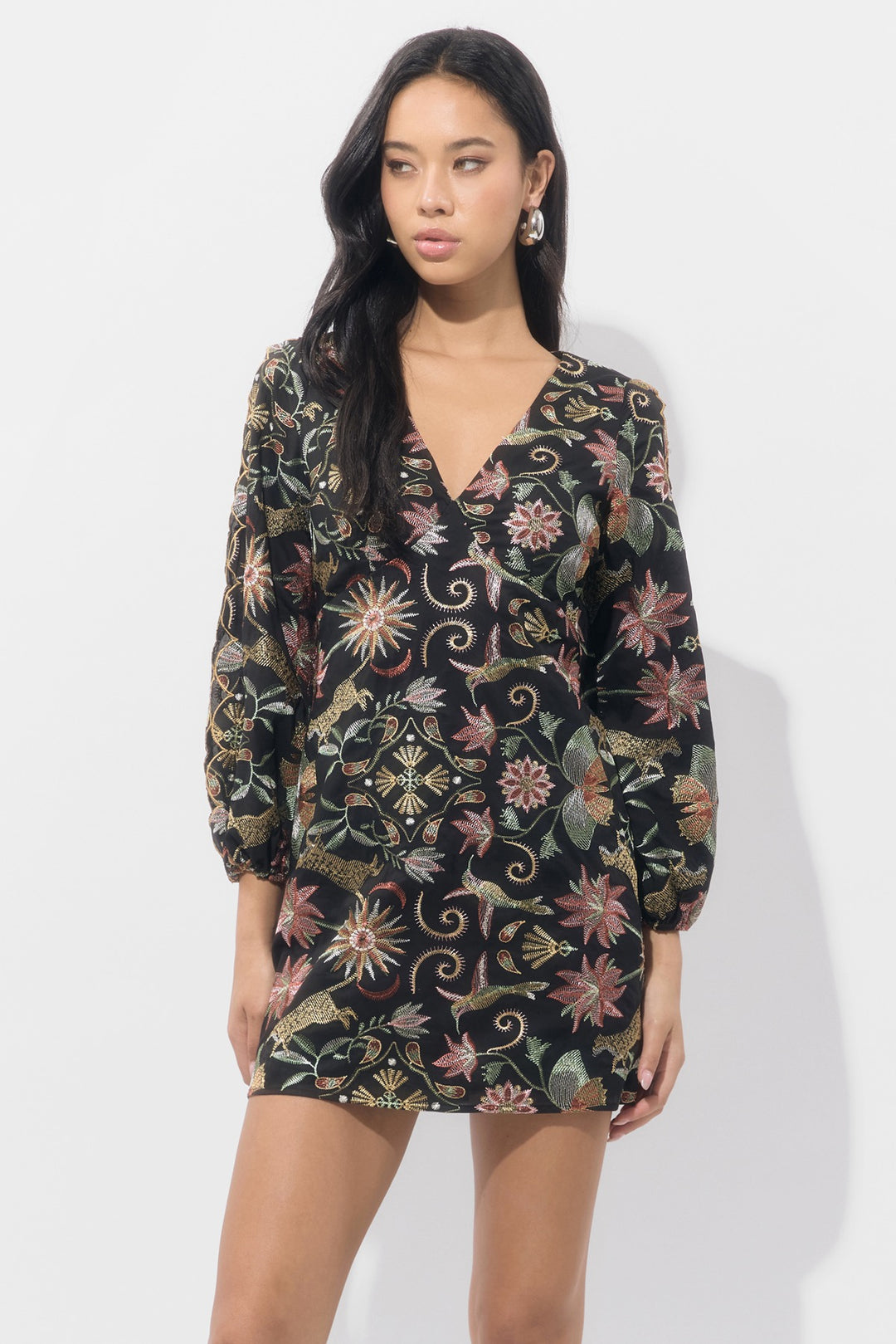JUNO SCALLOP SLEEVE EMBROIDERY MINI DRESS