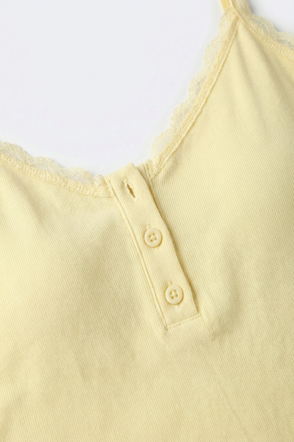 RIBBED KNIT TANK TOP WITH BUTTON DETAIL