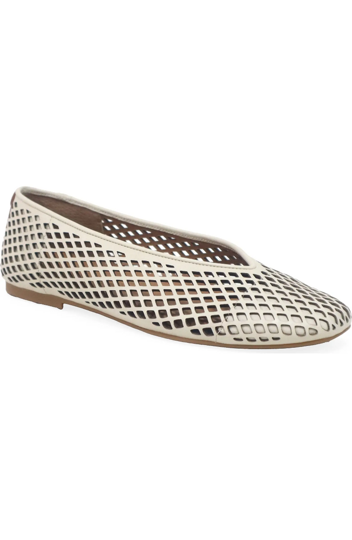 WILLOW PERF FLAT