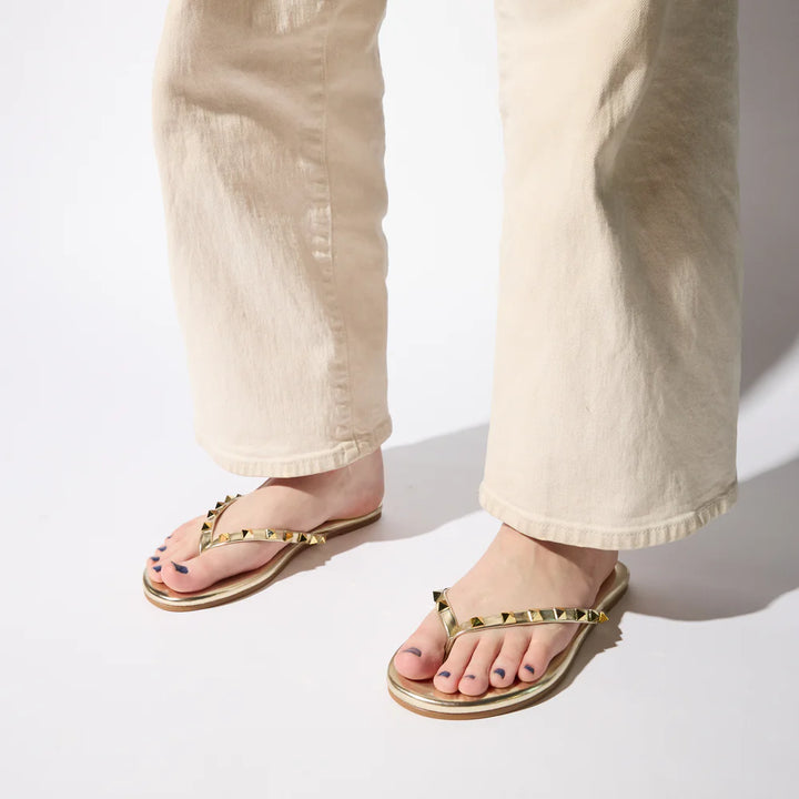 YOSI SAMRA RIVINGTON STUD FLIP FLOPS