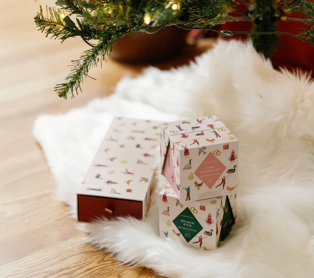 HOLIDAY 4.5 OZ CANDLE & MATCH SET