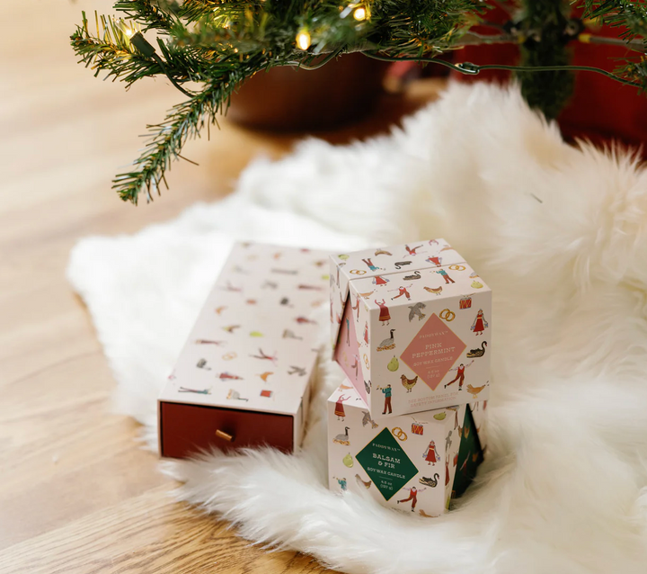 HOLIDAY 4.5 OZ CANDLE & MATCH SET