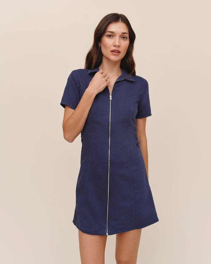 SHORT SLEEVE ZIP FRONT DRESS