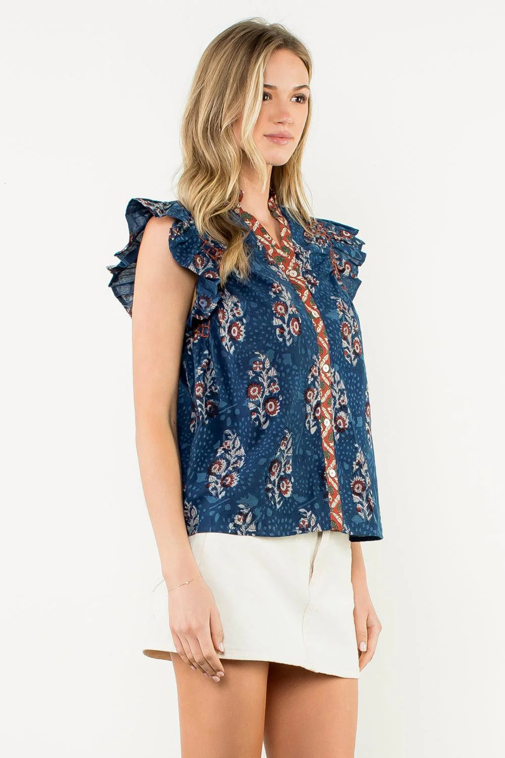 FLUTTER SLEEVE FLORAL PRINT V NECK TOP