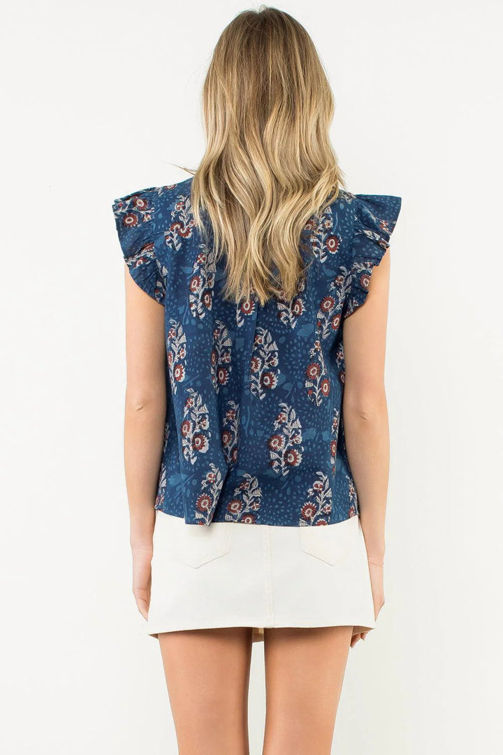 FLUTTER SLEEVE FLORAL PRINT V NECK TOP