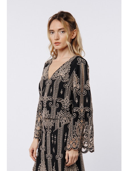 BECK TWO-TONE LACE CUTOUT TOP