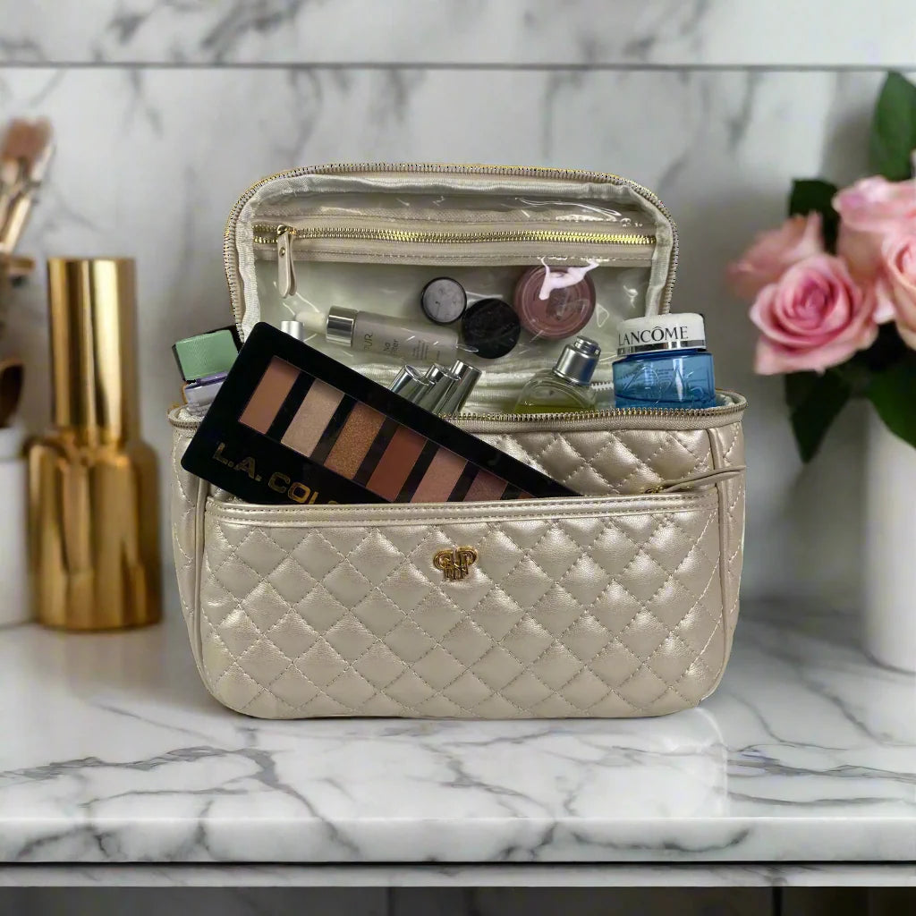 TRAIN CASE