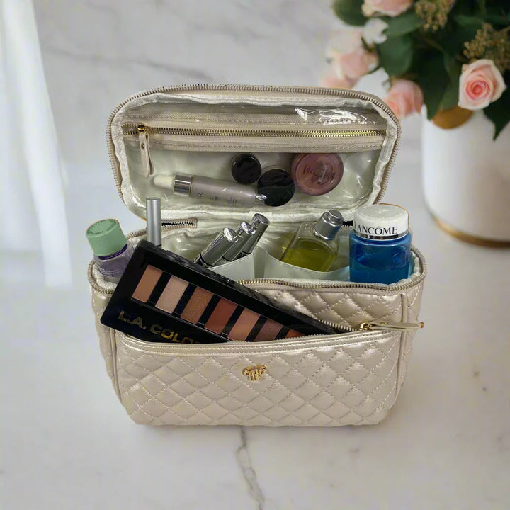 TRAIN CASE