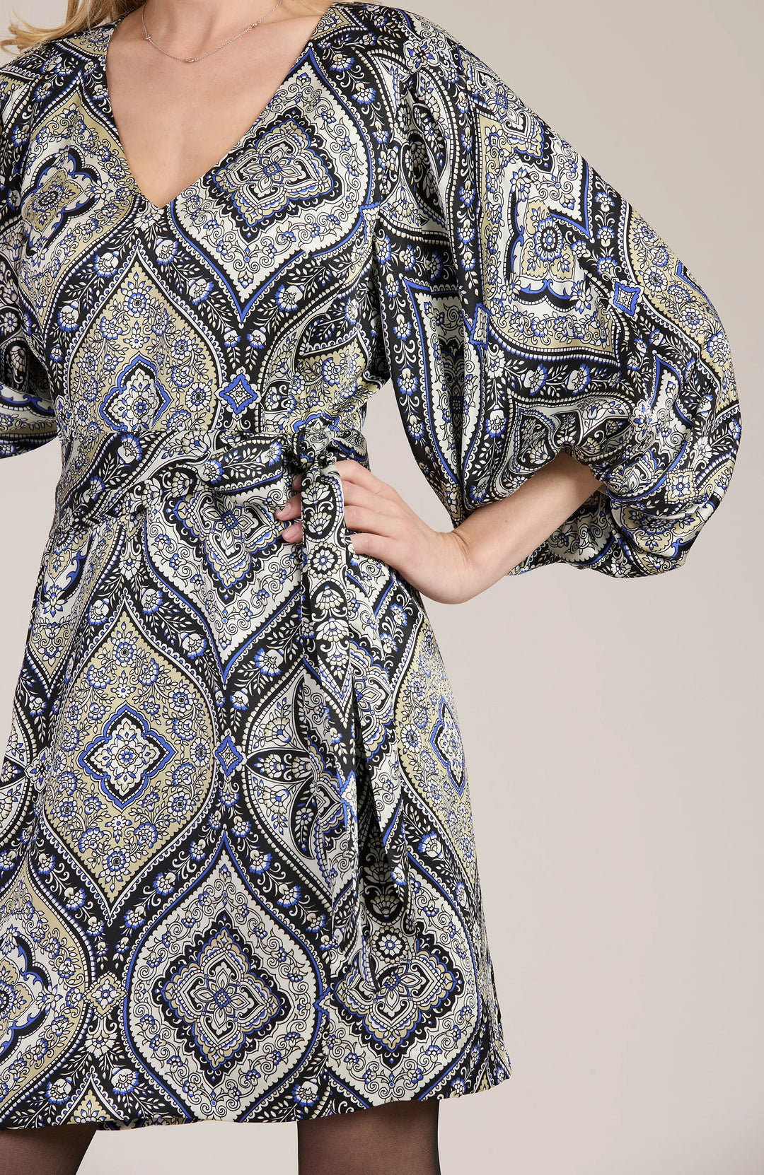 VAL MEDALLIONS DRESS