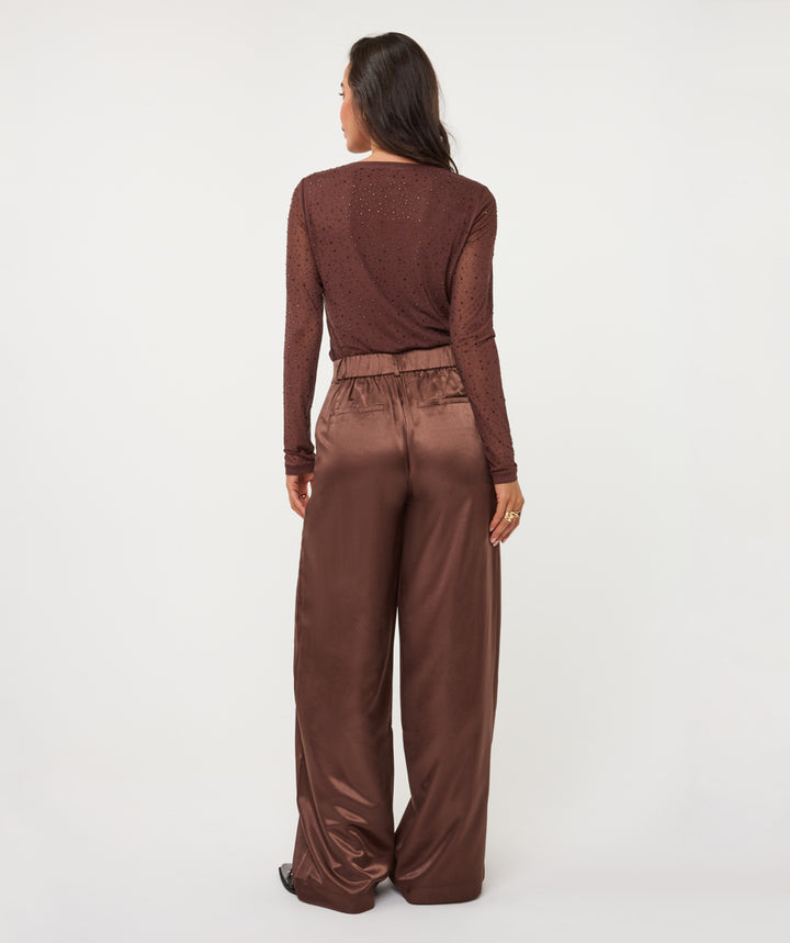 TROUSERS SHINY