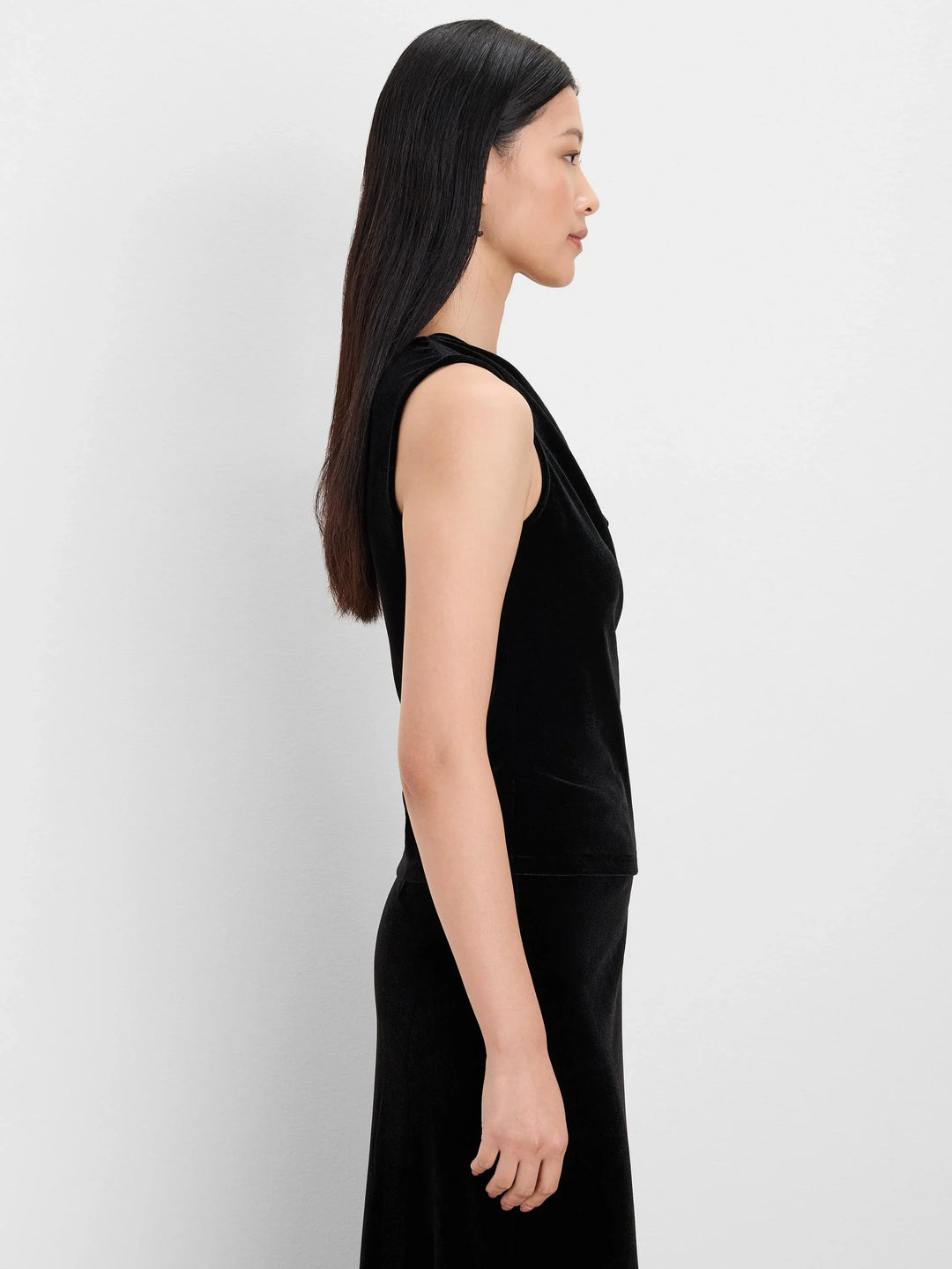 VELVET DRAPE NECK TANK