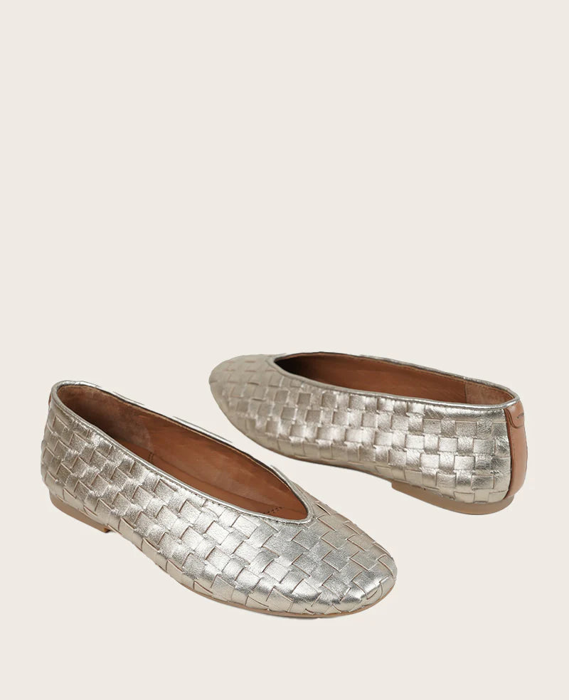WILLOW WOVEN FLAT