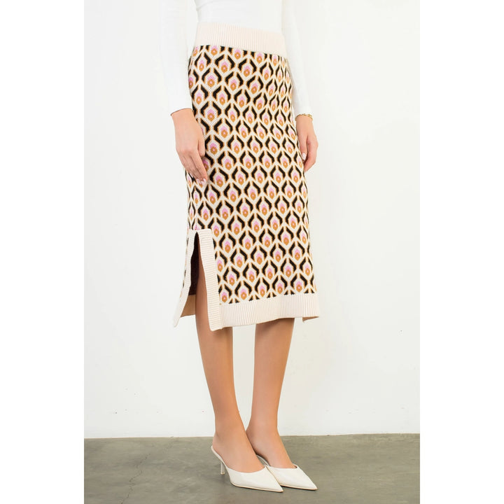 GEOMETRIC JACQUARD KNIT MIDI SKIRT