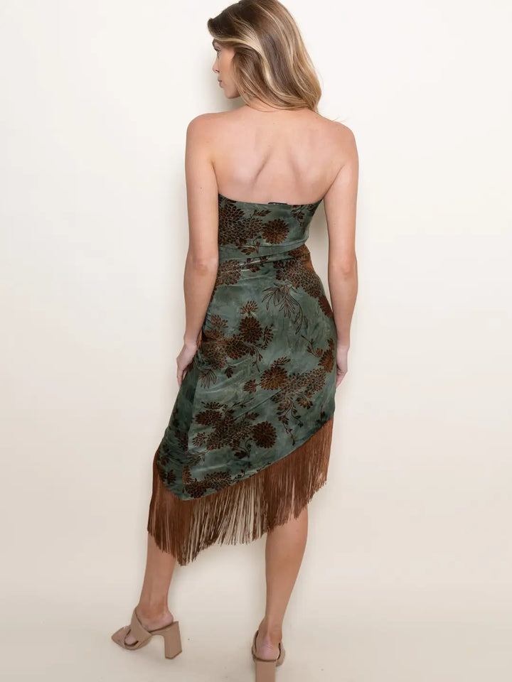 STRAPLESS ASYMMETRICAL MIDI DRESS WITH FRINGE HEM