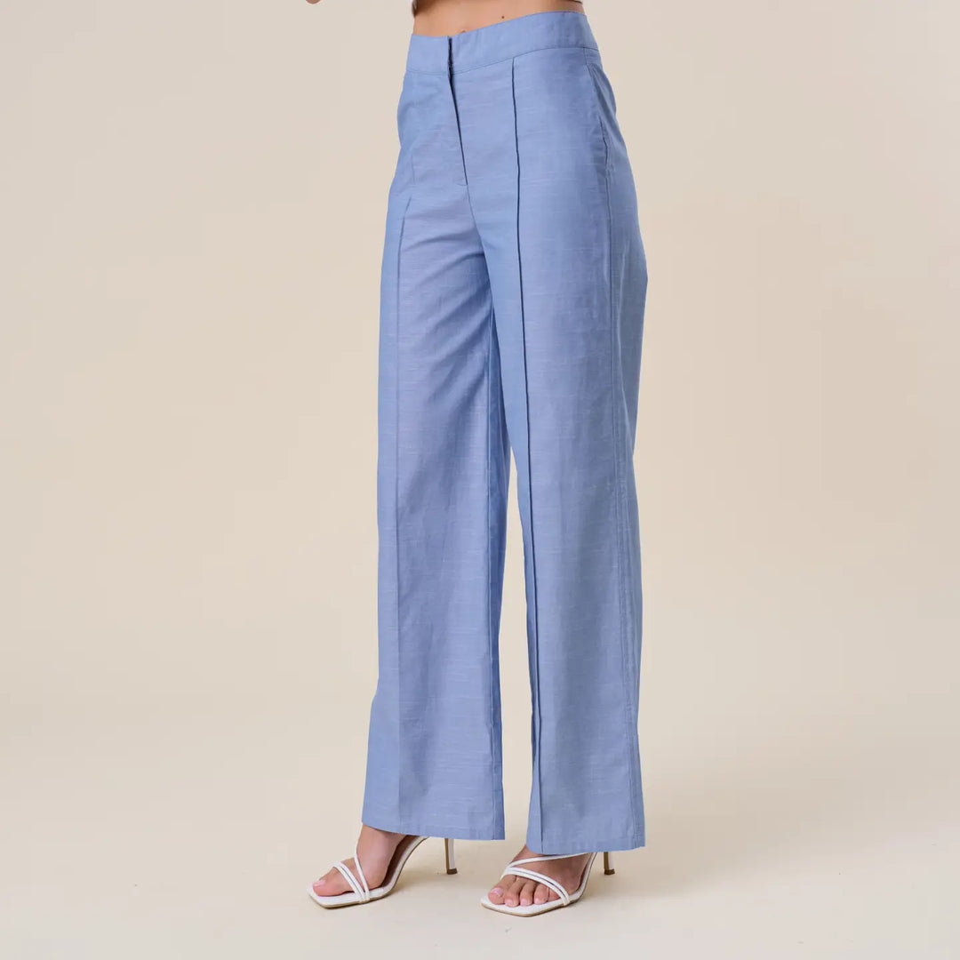 FRONT PIN TUCK DETAILED PANTS
