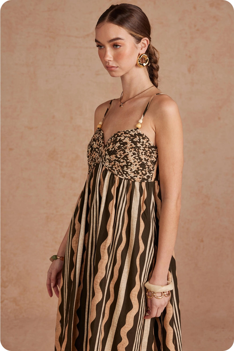ABSTRACT WAVY STRIPE PRINT BRAIDED BODICE MIDI DRESS