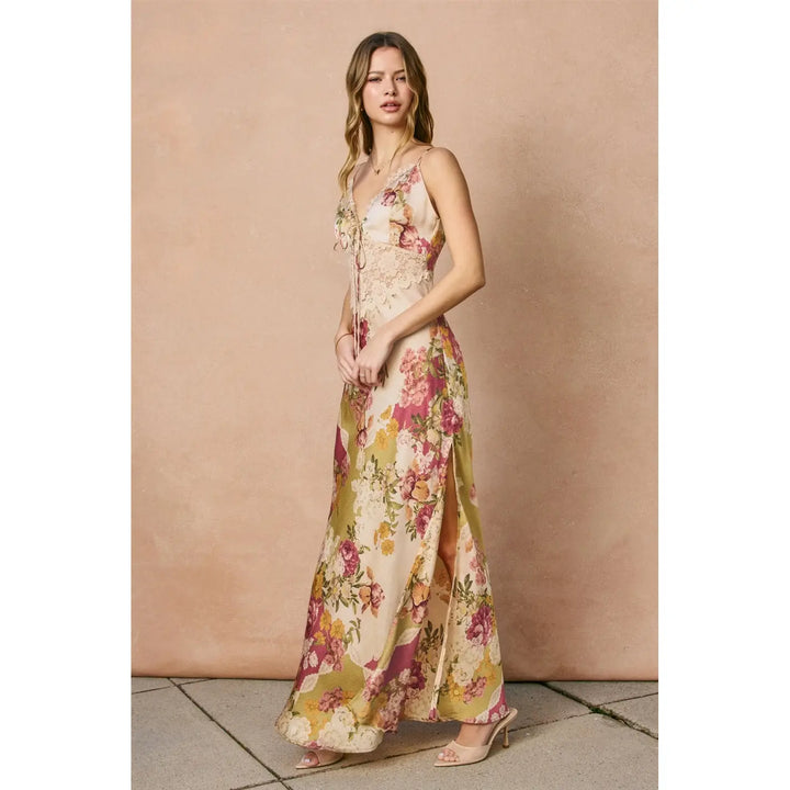 PATCHWORK FLORAL LACE DETAIL MAXI DRESS