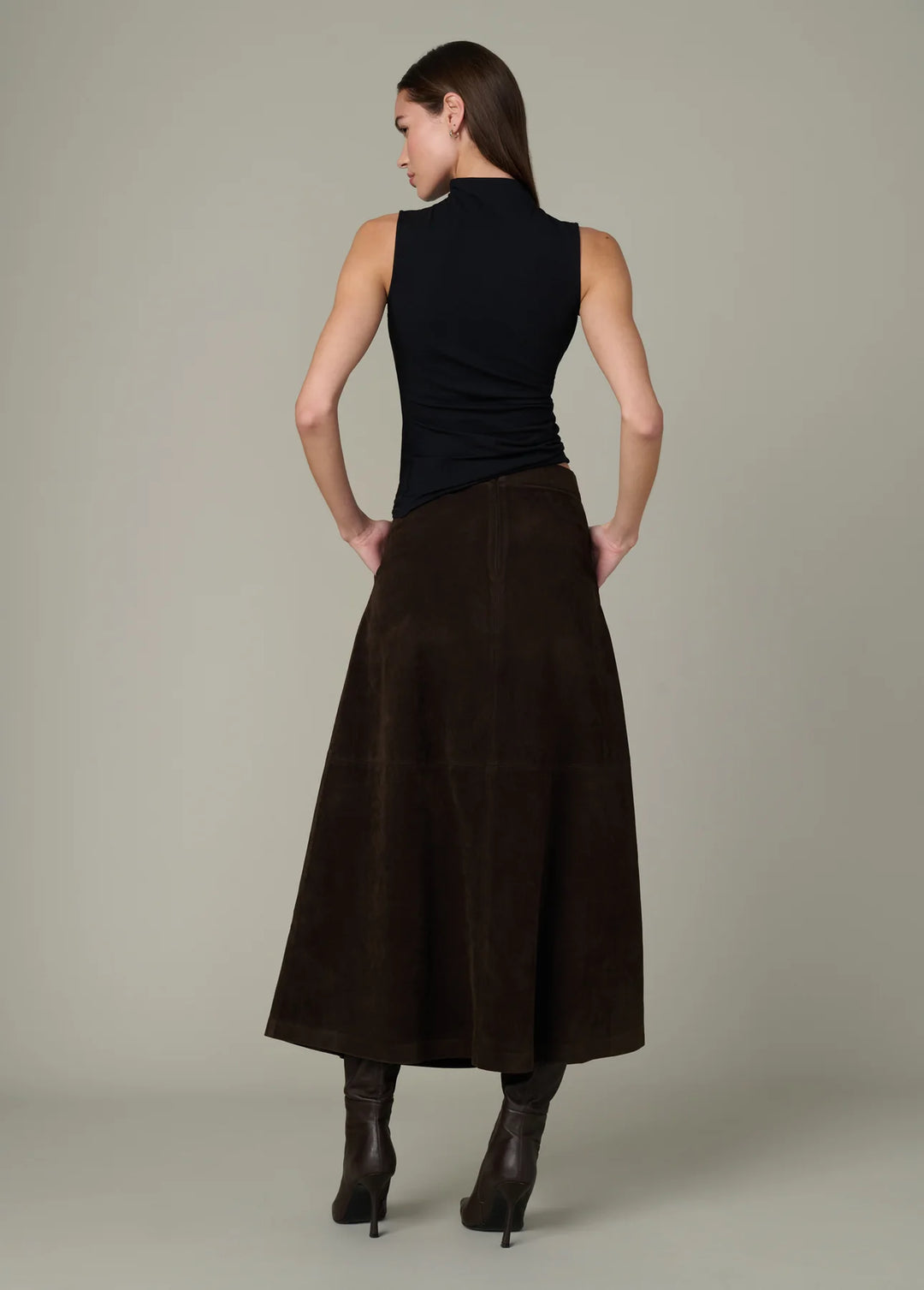 THE TAVI VEGAN SUEDE SKIRT