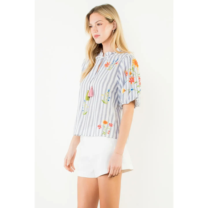 PUFF SLEEVE STRIPED TOP