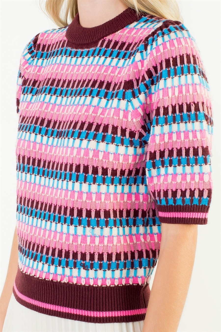 SHORT SLEEVE MULTI COLOR KNIT TOP