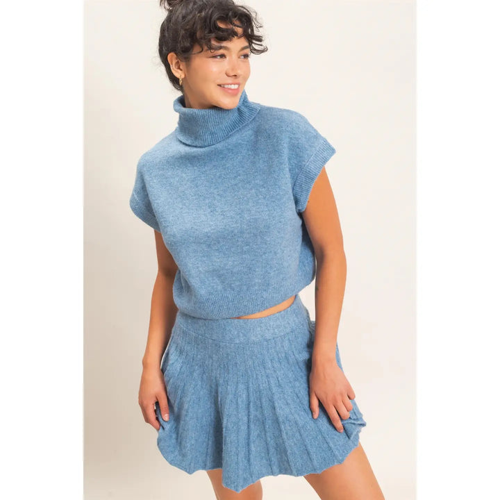 TURTLENECK CROP TOP &amp; PLEATED SKIRT SET
