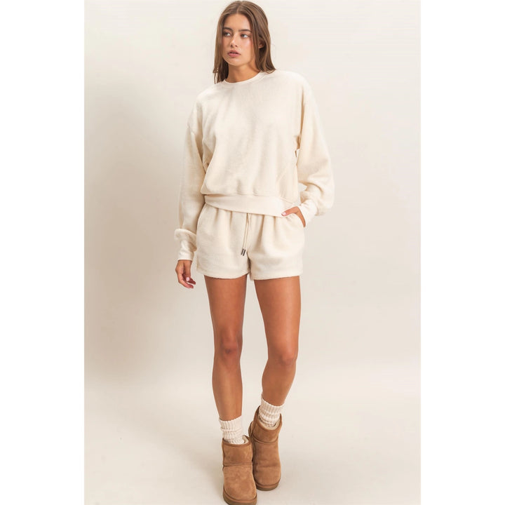 CONTRAST SWEATSHIRT &amp; SHORTS SET