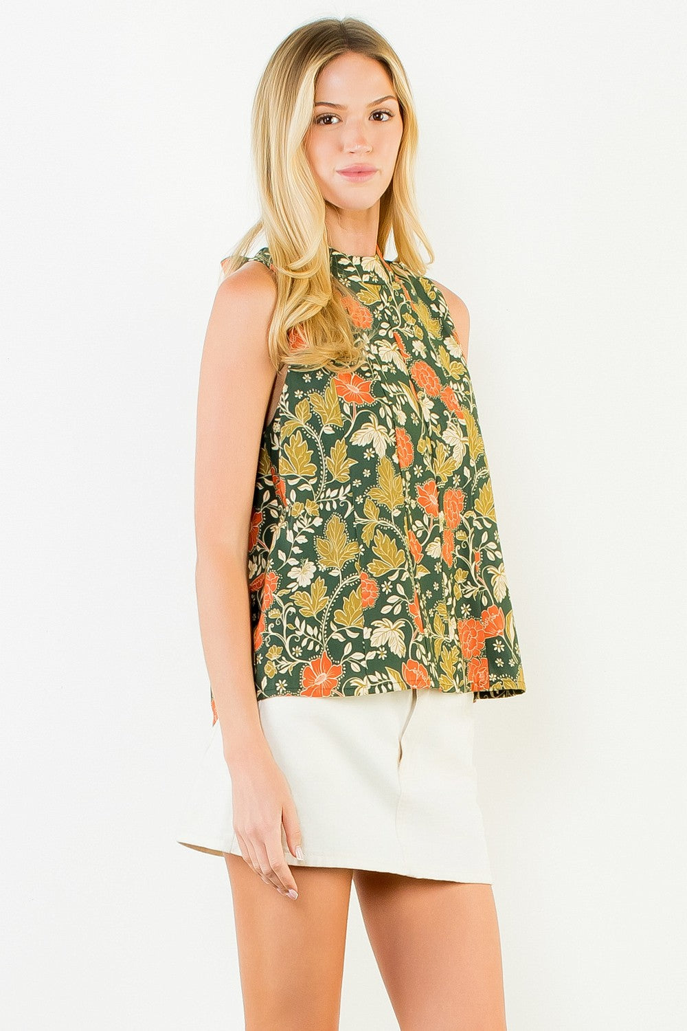 SLEEVELESS FLOWER PRINT TOP