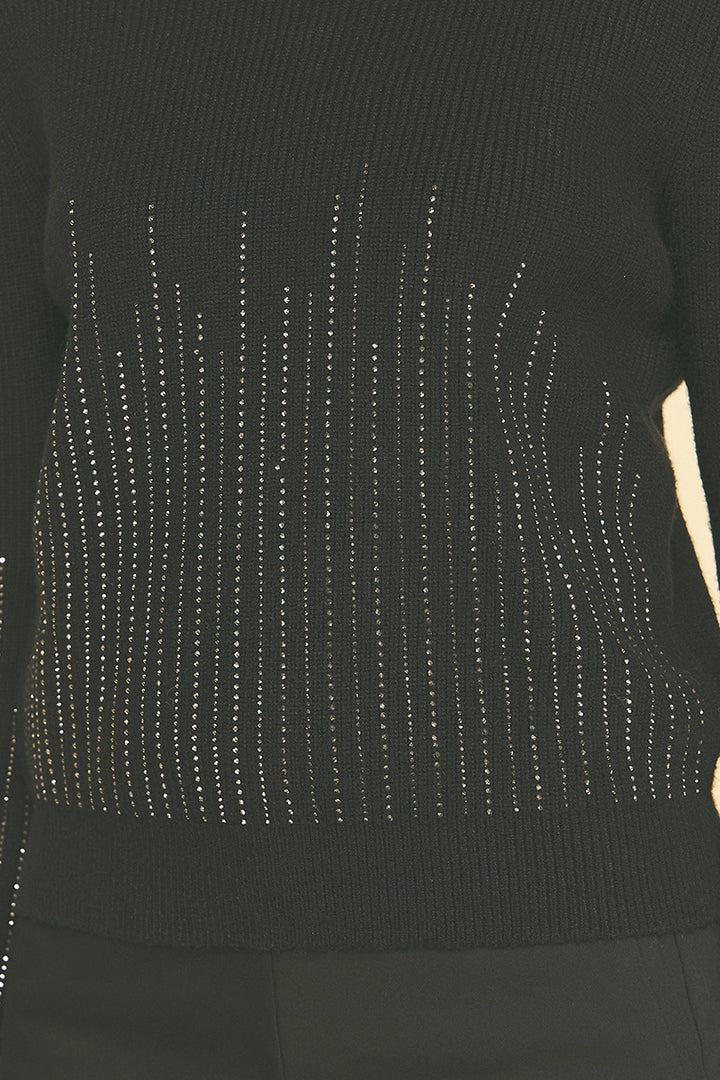 RHINESTONE EMBROIDERED SWEATER