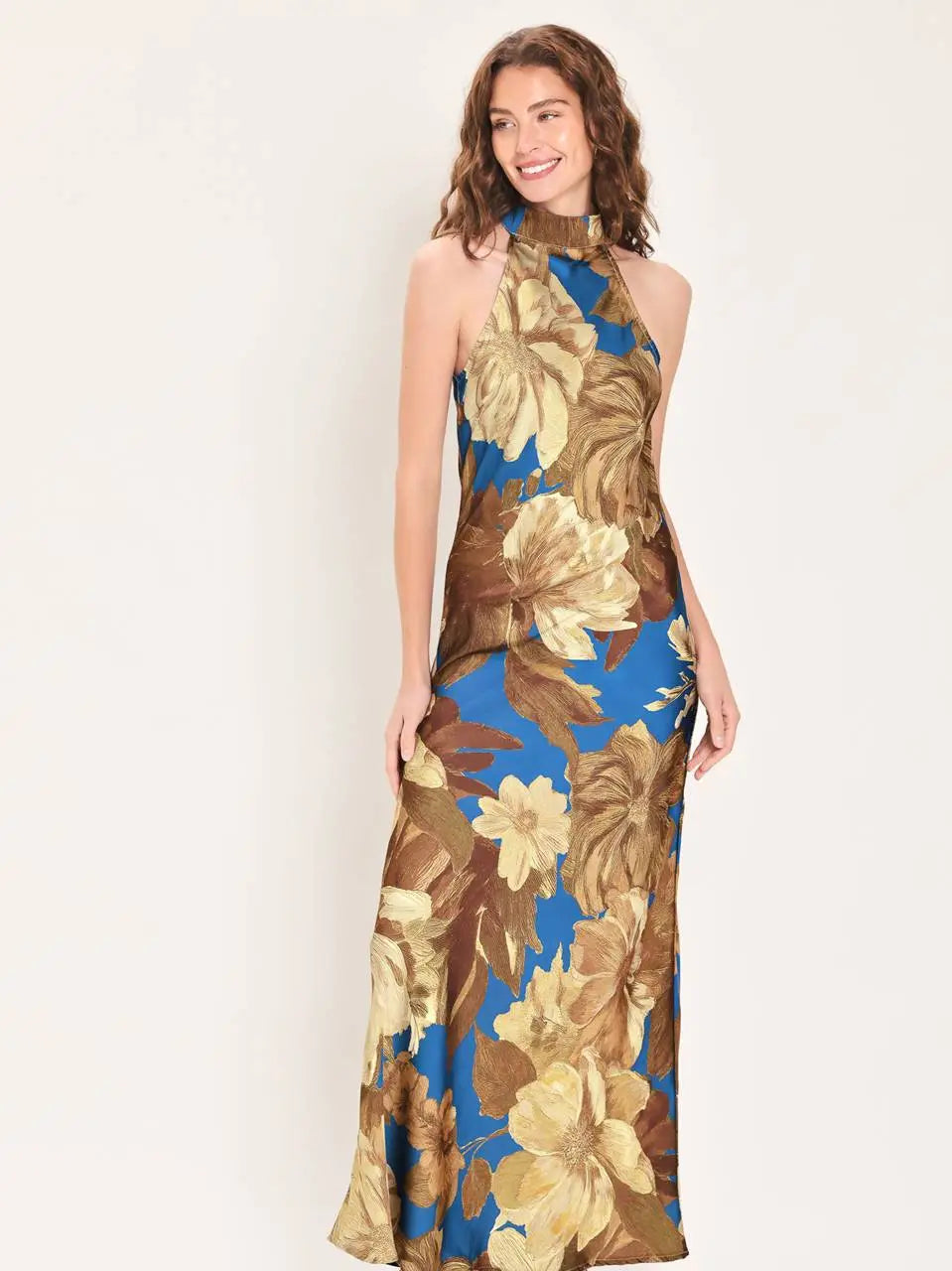 HALTER NECK FLORAL MAXI DRESS