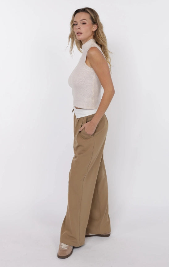 BRIANNA TURTLENECK SWEATER TANK