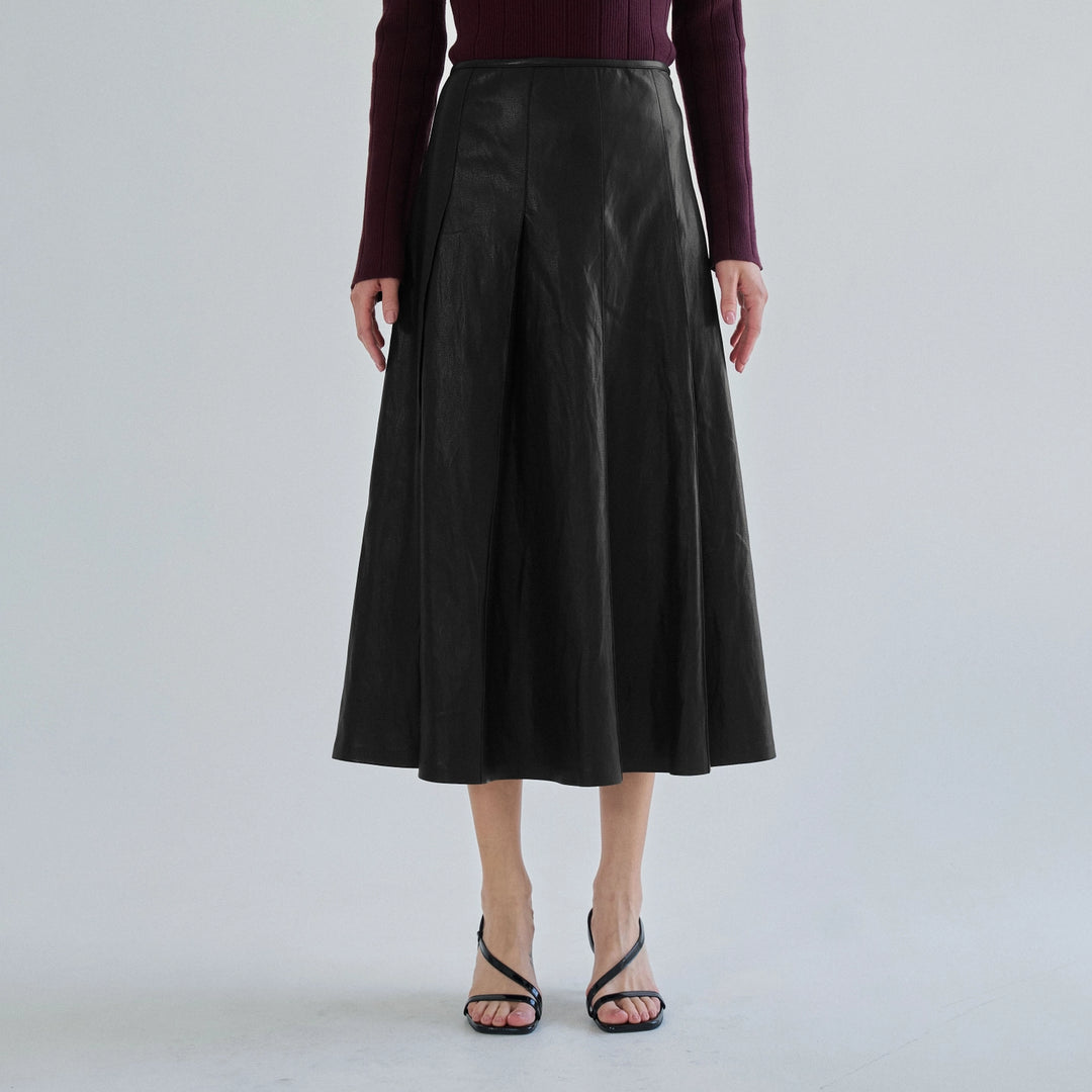 PLEATED SOFT VEGAN LEATHER SKIRT