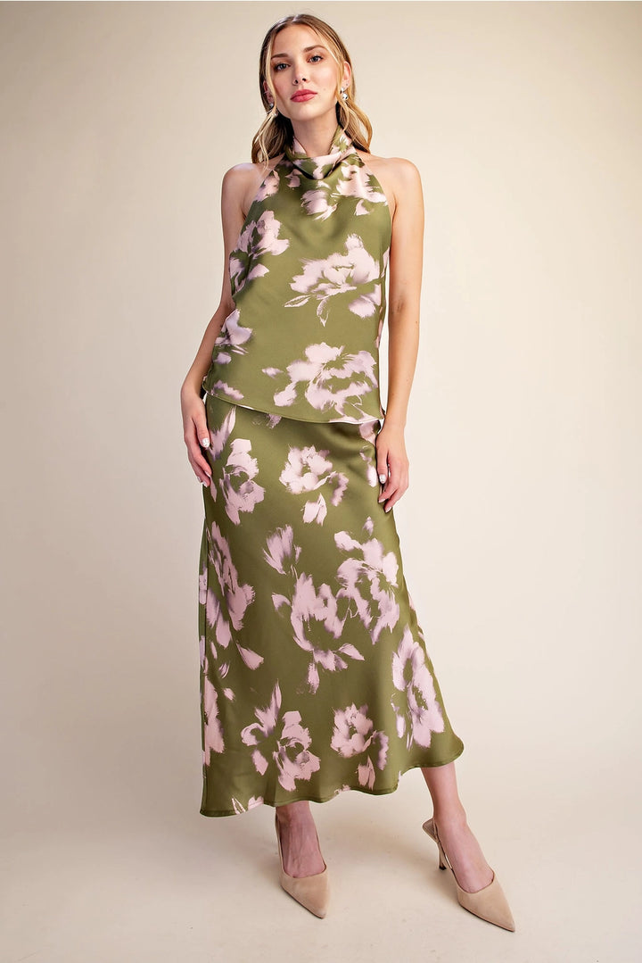 HALTER NECK OPEN BACK SATIN TOP