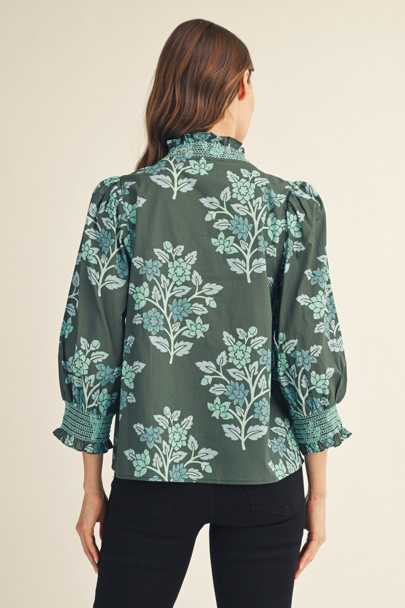 EMBROIDERED SMOCKING DETAIL FLORAL TOP