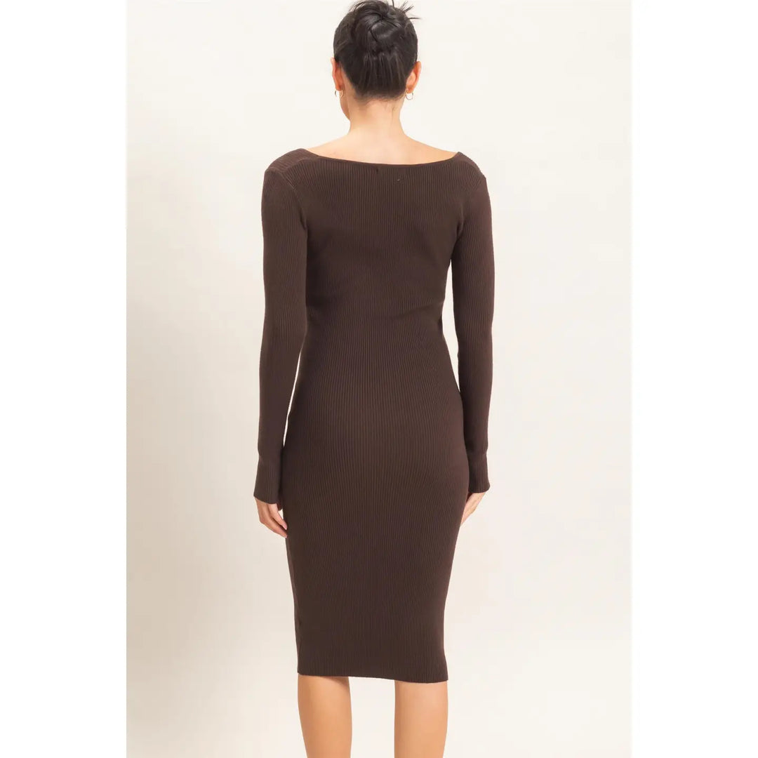 RIBBED V-NECK LONG SLEEVE DRESS