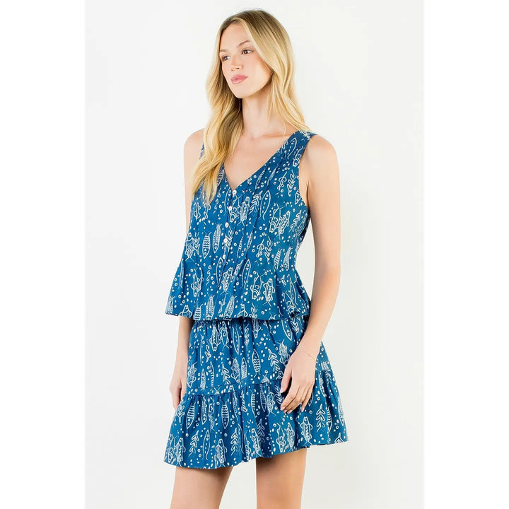 SLEEVELESS FISH PATTERN TOP
