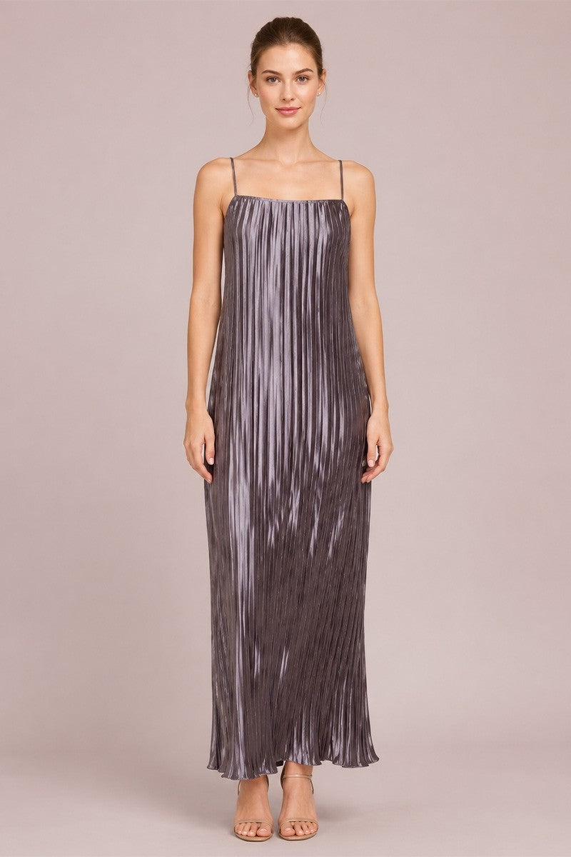 COOL GIRL PLISSE SLEEVELESS MIDI DRESS