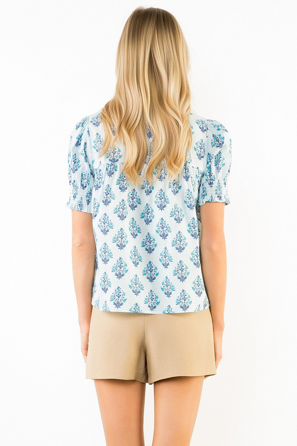 PATTERN TOP WITH FLORAL EMBROIDERY