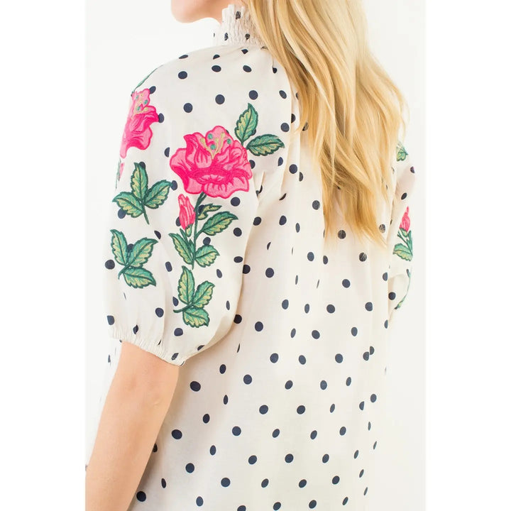 EMRBROIDERED PUFF SLEEVE POLKA DOT TOP