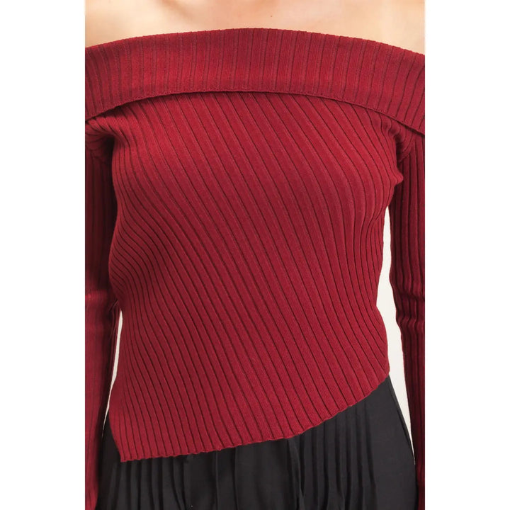 RIBBED OFF-SHOULDER SWEATER
