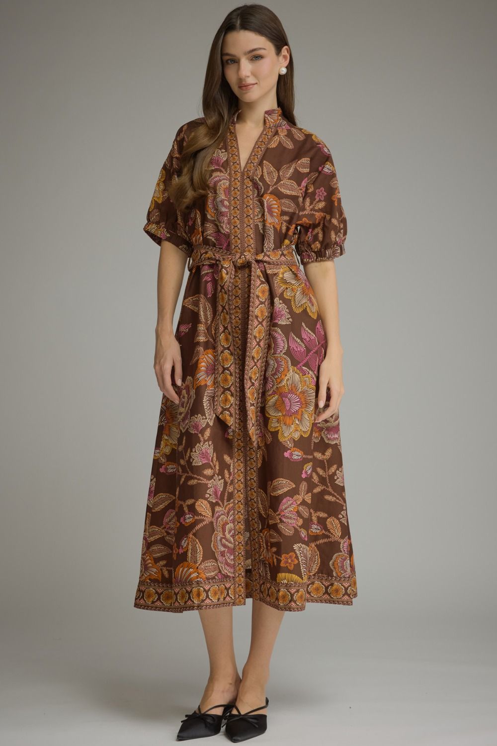 FLORAL SHORT PUFF SLEEVE MIDI DRESS