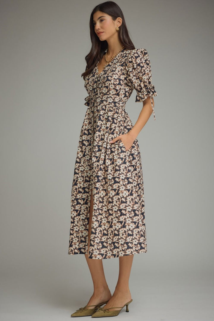 FLORAL PRINT SHORT PUFF SLEEVE MIDI DRESS