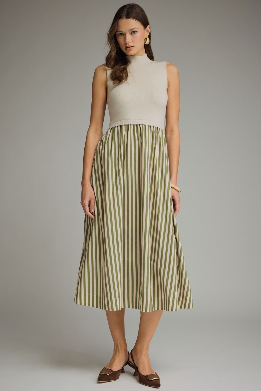 SOLID MOCK NECK SLEEVELESS MIDI DRESS