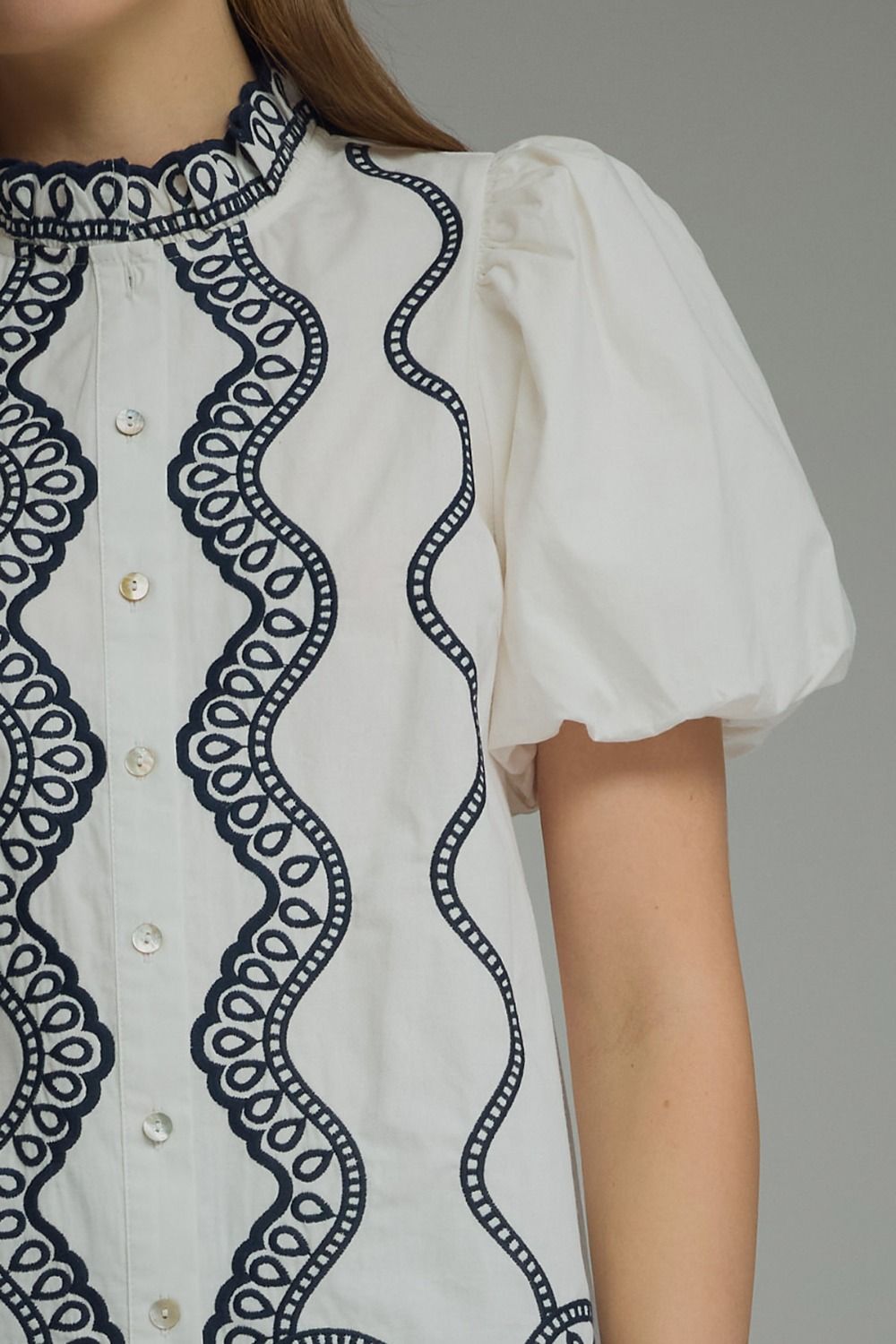 SOLID SHORT PUFF SLEEVE TOP