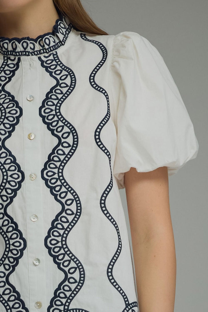 SOLID SHORT PUFF SLEEVE TOP