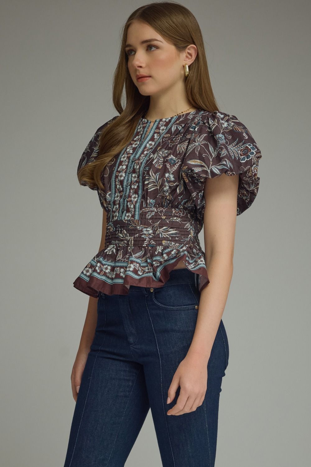 FLORAL PRINT RUFFLE SLEEVE TOP