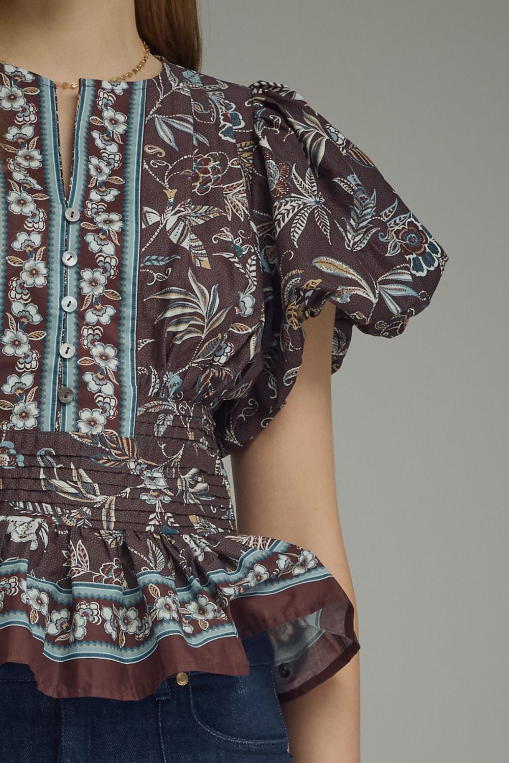 FLORAL PRINT RUFFLE SLEEVE TOP